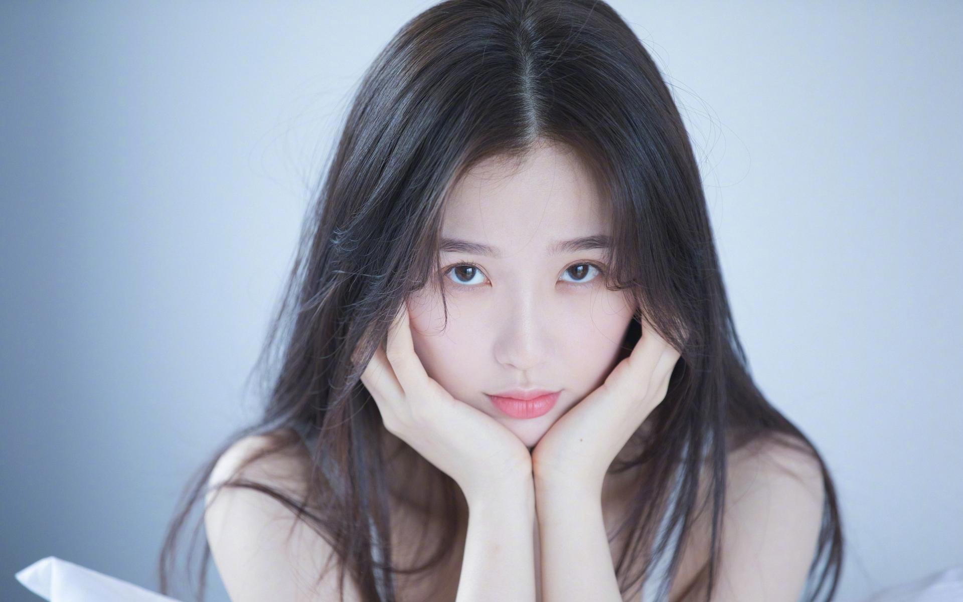 爱游戏体育app-拜仁慕尼黑客场1-1战平沙尔克04，遭遇平局，拜仁0_7沙尔克