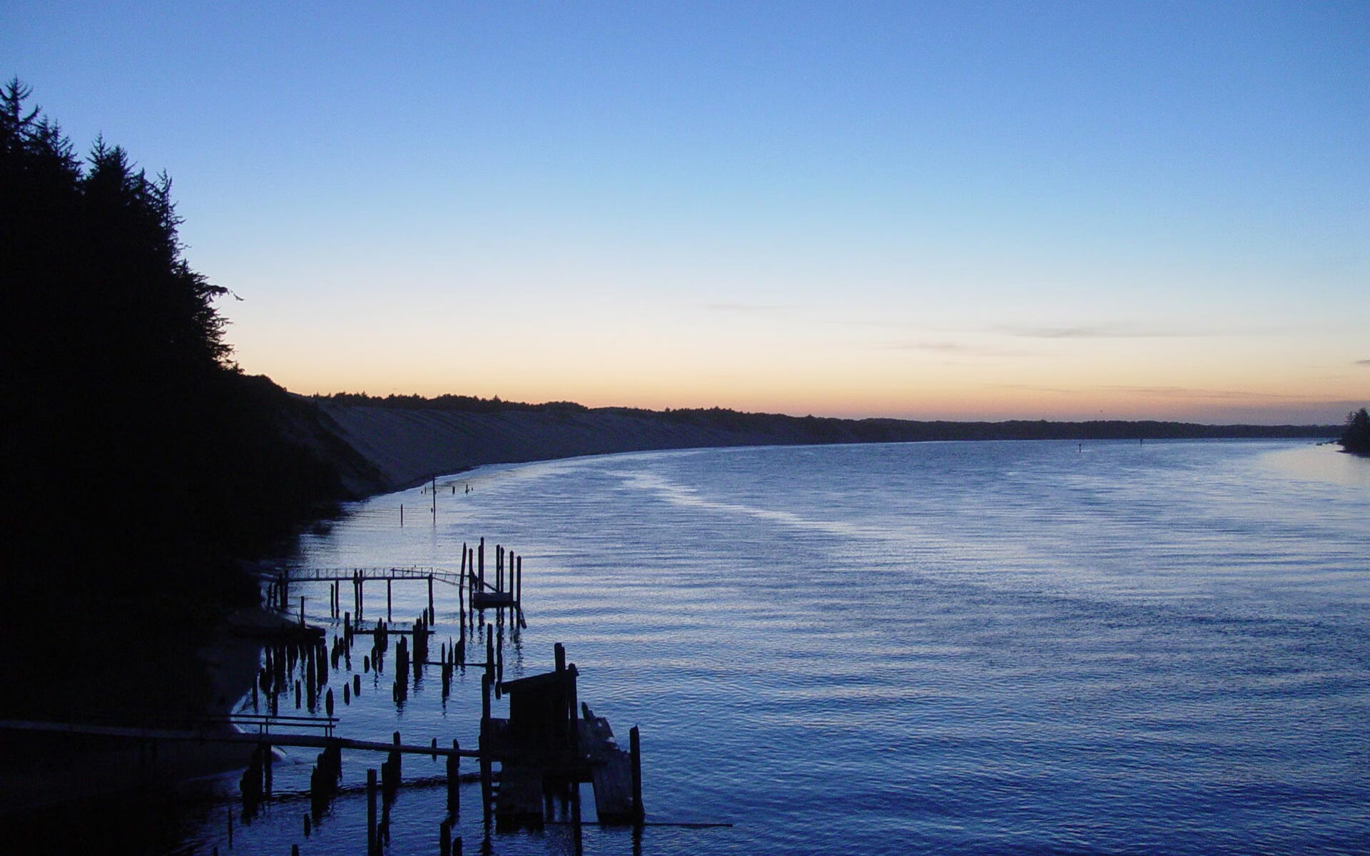 中超边路球员传中类型及效率对比,足球队中超