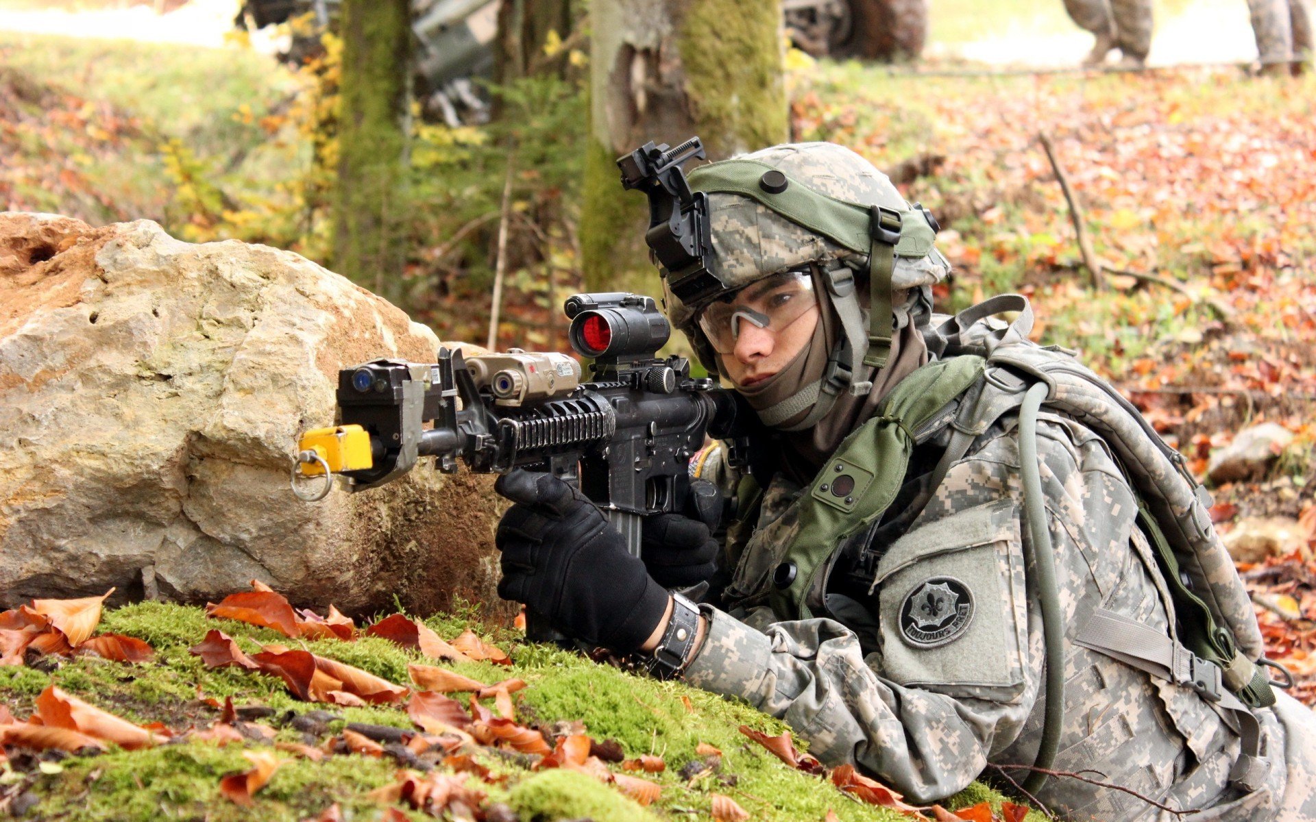 爱游戏中国官方登录入口网站-职业球员参与战术设计会议体现战术民主与球员责任感，球队战术风格