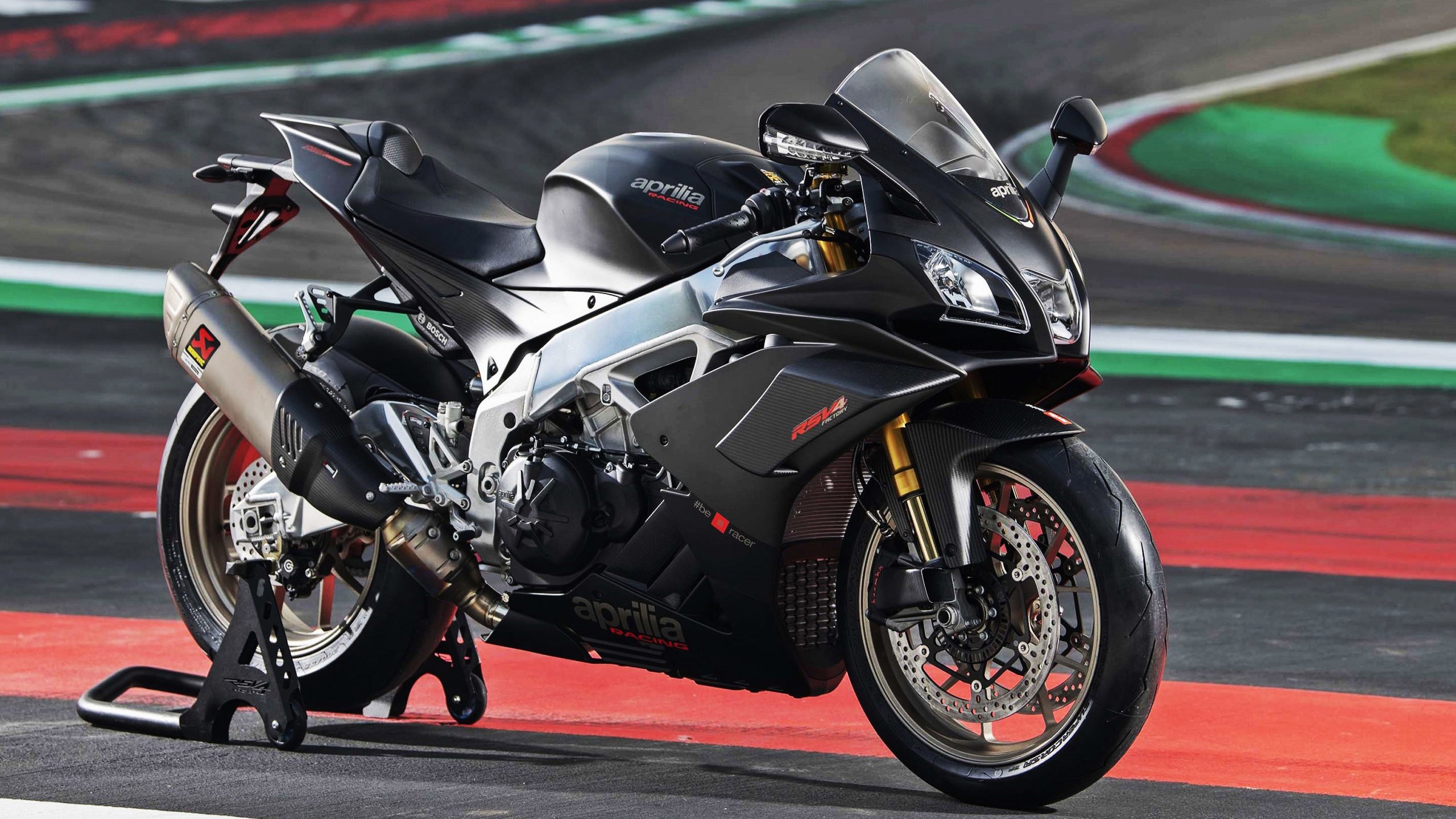 苏炳添刷新纪录田径世锦赛，苏炳添世界田径锦标赛